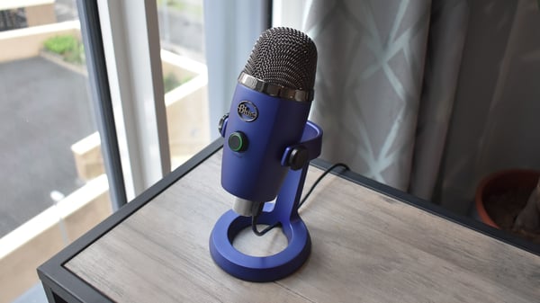 Micrófono Yeti Nano azul